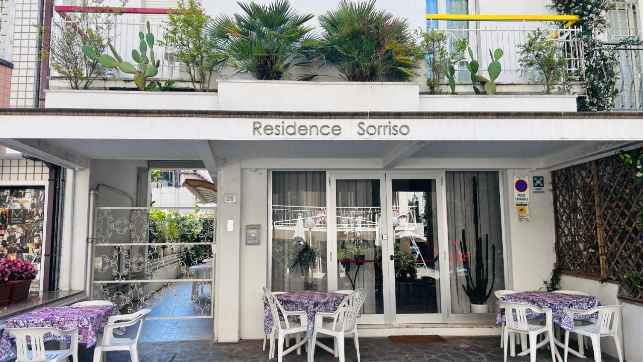 B&B Residence Sorriso Cattolica Dış mekan fotoğraf